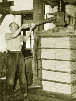 Geschiedenis van Papierfabriek De Middelste Molen